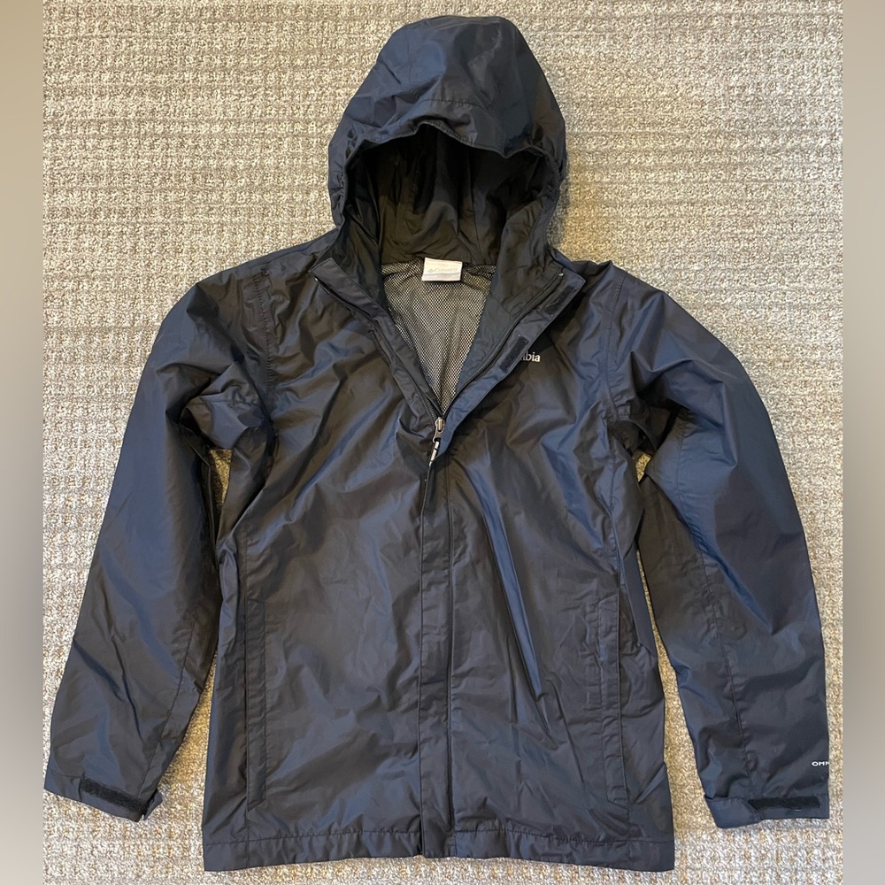 Columbia Boys Rain Jacket, Size L. No stains, tears or rips.